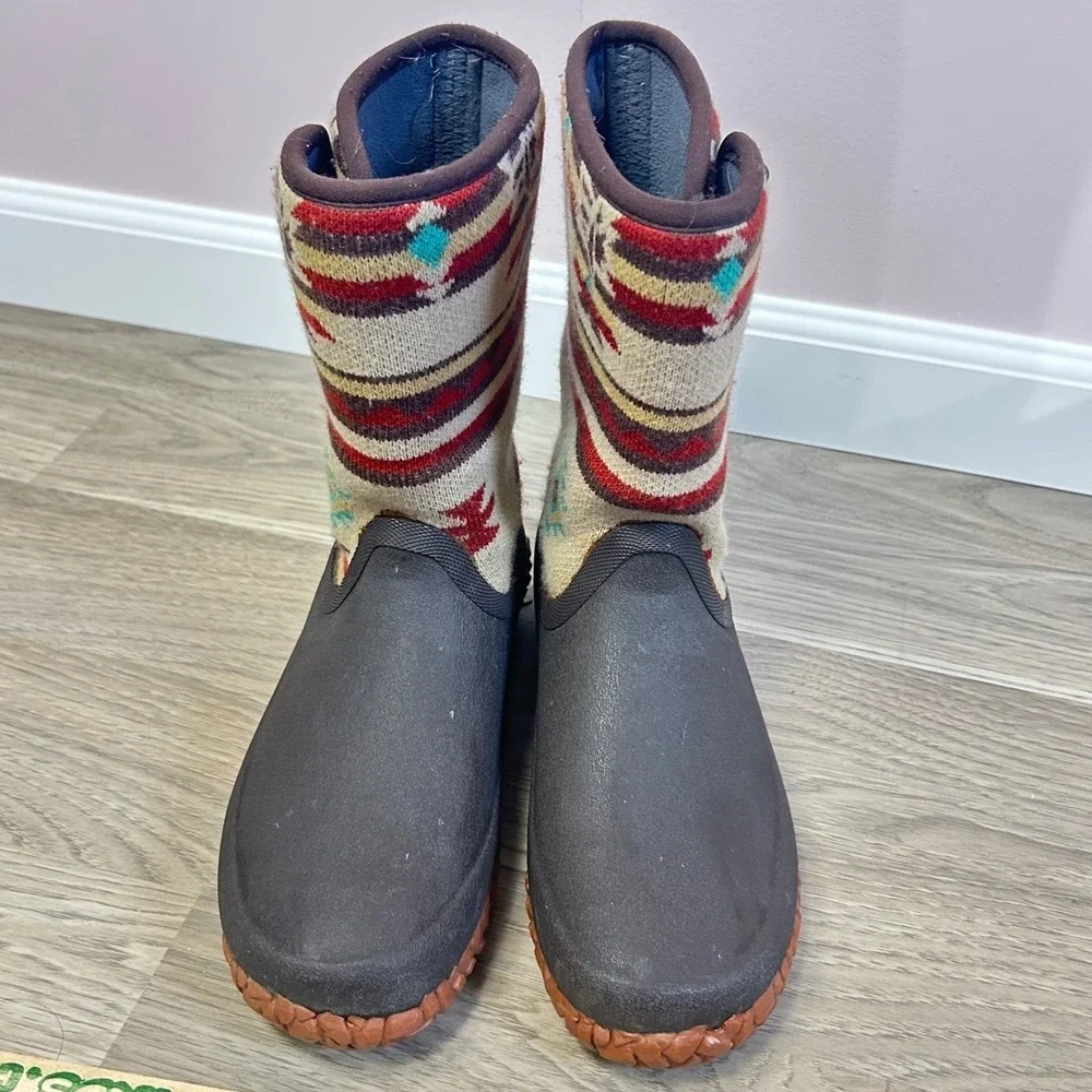 LaCrosse Women 10 Brown Southwestern Rubber Boots Gorpcore Aztec Rain Cabin core